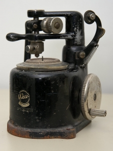 Schneck-Optik Historische Machine